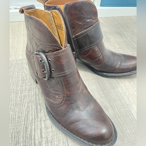 Ankle boots - Picture 1 of 5